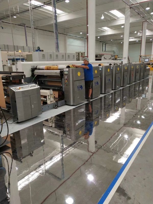 Máy in Flexo 6 màu với khả năng tùy chỉnh