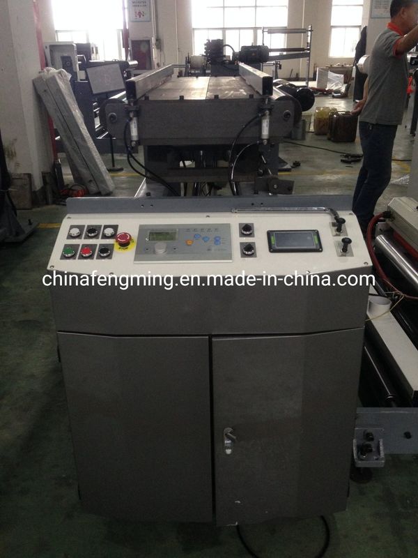Máy cắt giấy Roll to Roll Flexo Printing với chiều rộng in tối đa 900mm