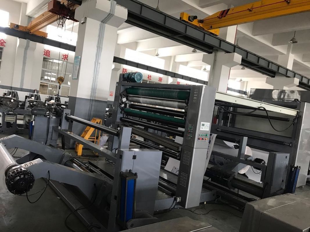 Máy in giấy bìa Flex với nguồn điện 380V 3pH 50Hz và 7 màu sắc