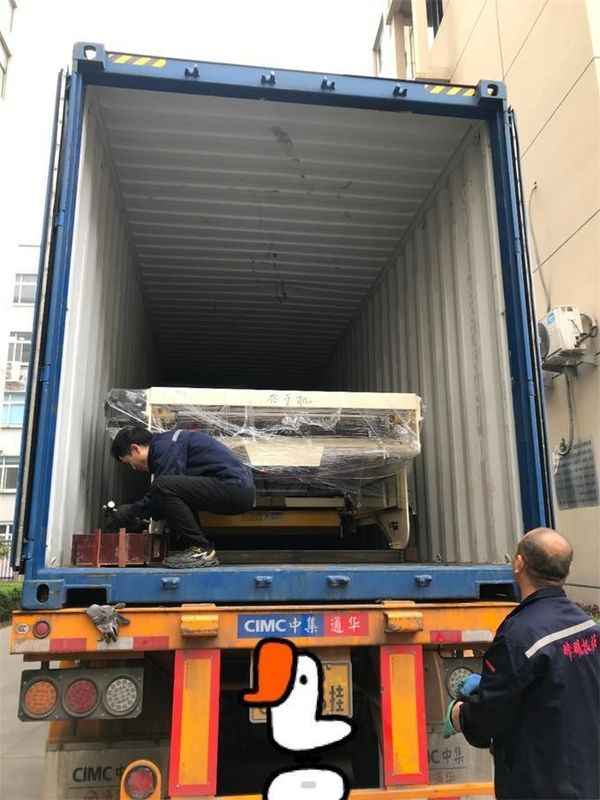 Máy phủ cốc giấy hai trạm cho sản xuất phủ cuộn giấy tốc độ cao