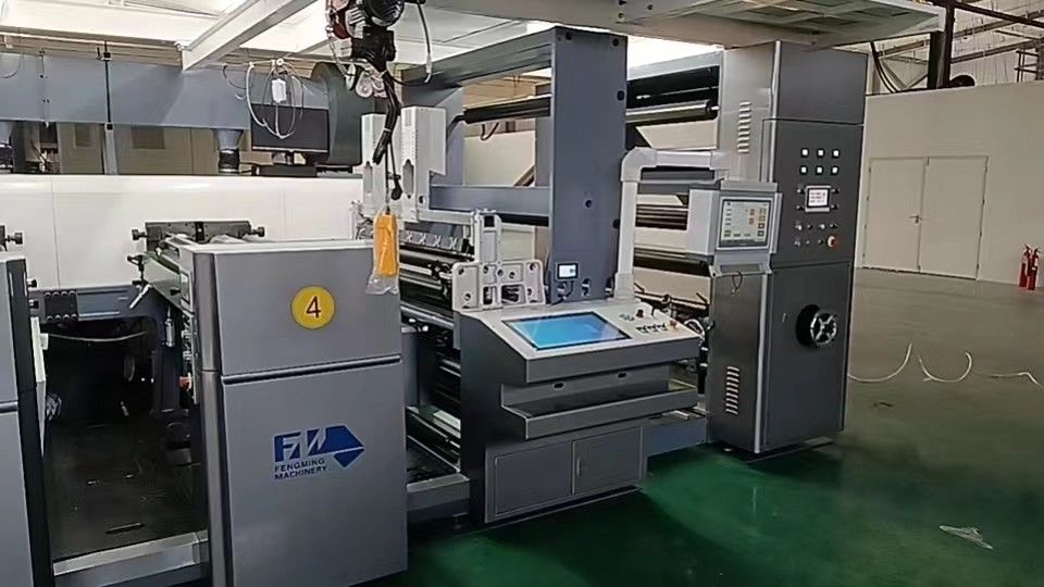 Tốc độ cơ học tối đa 150m/phút Bộ phận in Flexo cho cuộn giấy lớn Đường kính 1524mm