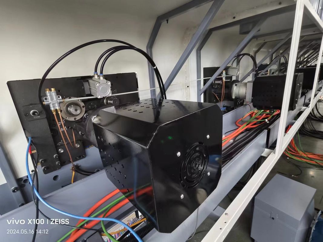 Máy in Flexo loại tay cầm được điều khiển bởi PLC với chiều rộng in tối đa 1000mm